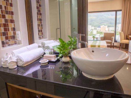 Chiangmai Grandview Hotel & Convention Center Room Type - Premium Double Room