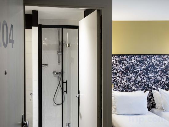 Hotel Paris La Fayette Room Type - Superior Room