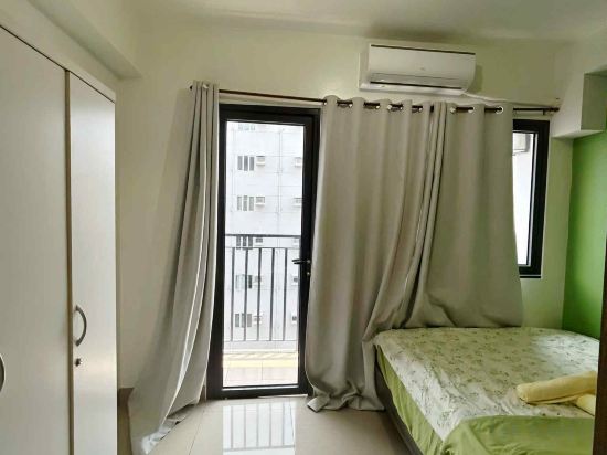 MOA getaway staycations Room Type - Classic Queen Room