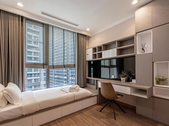 The 81 Central Condotel - WW Room Type - Deluxe 4-Bedroom Suite(Not LM81Tower) The 81 Central Condotel - WW Room Type - Deluxe 4-Bedroom Suite(Not LM81Tower)
