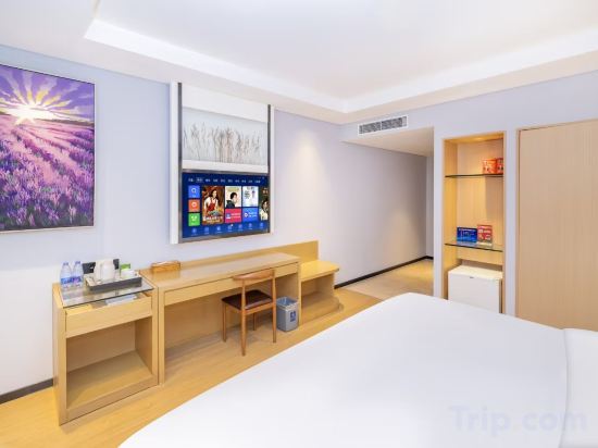 RGHCM Garden Resorts Room Type - Minimalist King Room