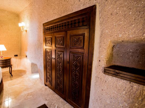 Cappadocia Cave Resort & Spa (CCR) Room Type - Queen Suite
