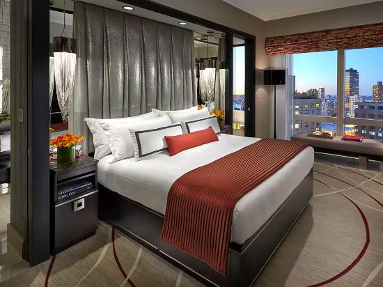 Mandarin Oriental, New York - Tap to explore photos