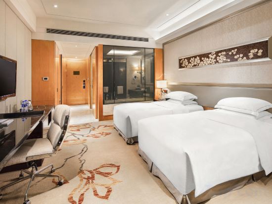 Hilton Guangzhou Baiyun Room Type - Hilton Executive Room (Twin Deds)