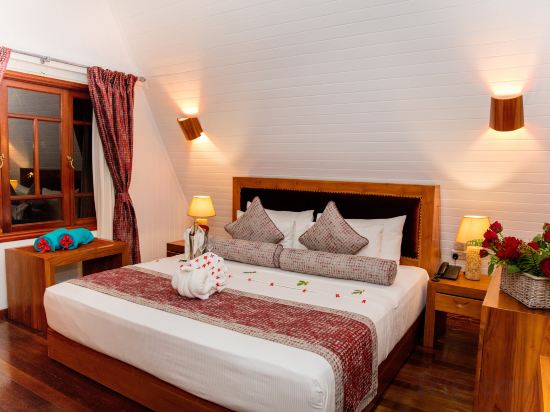 La Digue Island Lodge - Tap to explore photos