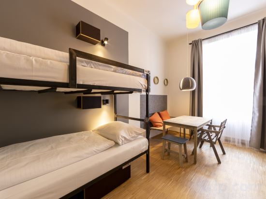 Czech Inn Room Type - Quadruple Room with Private Bathroom