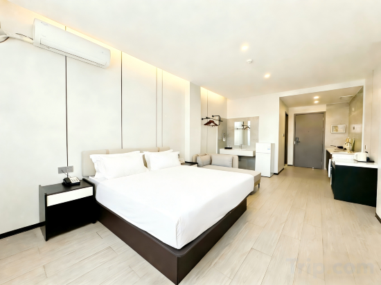 怡程酒店ECHENG HOTEL Room Type - King Room With Kitchenette