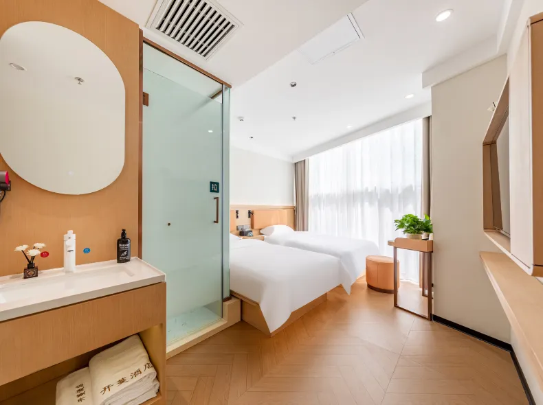Kaiman Hotel (Beijing Guomao Subway Station Branch)