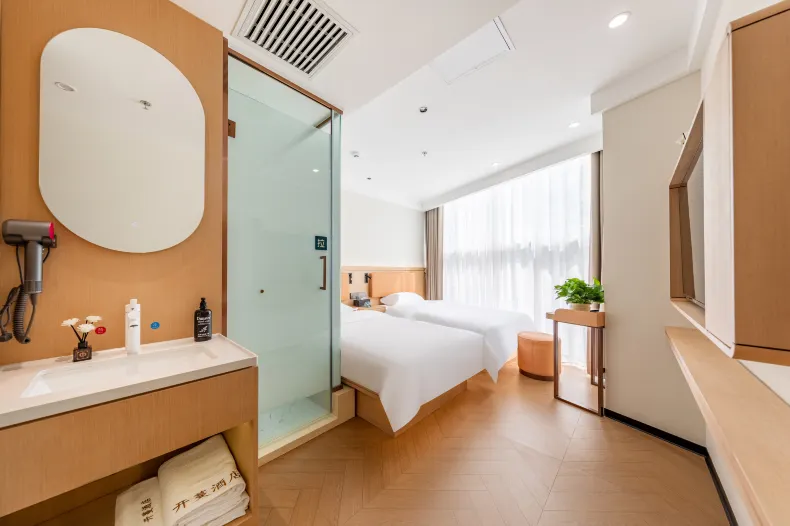 Kaiman Hotel (Beijing Guomao Subway Station Branch)