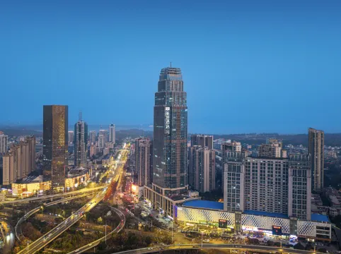 Ease Hotel Yi (Wuhan Donghu Liyuan Yuejiazui Metro Station)