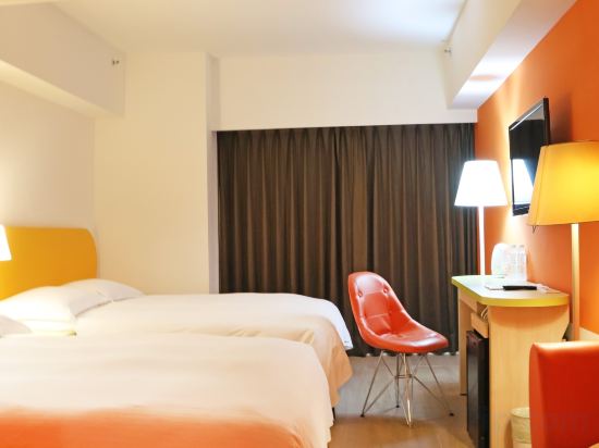 Fullon Poshtel Kenting Room Type - Grand Level Quadruple Room(in the basement with no window)