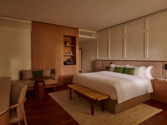 Amara Sanctuary Resort Sentosa Room Type - Courtyard Suite with Private Jacuzzi Amara Sanctuary Resort Sentosa Room Type - Courtyard Suite with Private Jacuzzi