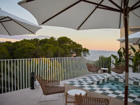 Belle Marivent Mediterranean Petit Hotel
