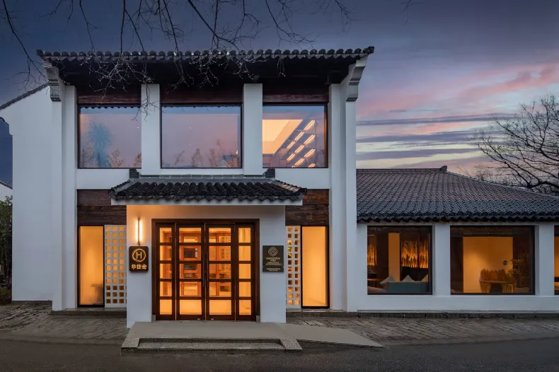 Changshu Shajia Huajianting Luhuawan