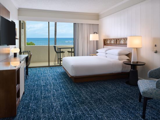 OUTRIGGER Kona Resort & Spa Room Type - Ocean Front King