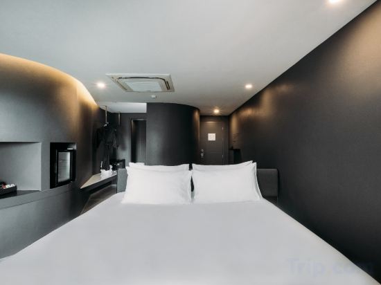 Hotel Tide Phuket Room Type - Studio double bed Hotel Tide Phuket Room Type - Studio double bed