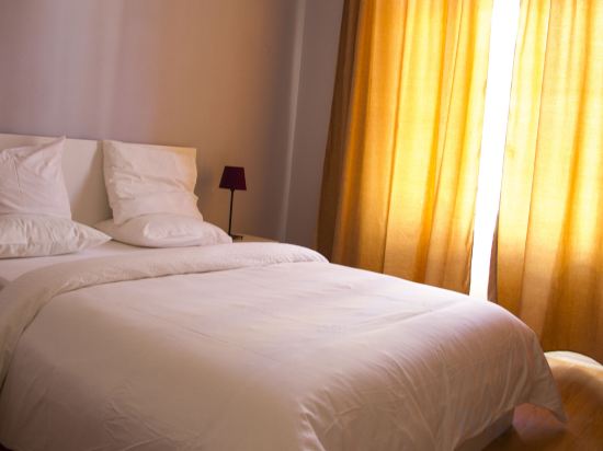 The Delight Hostel Room Type - Double Room with Balcony and Shared Bathroom