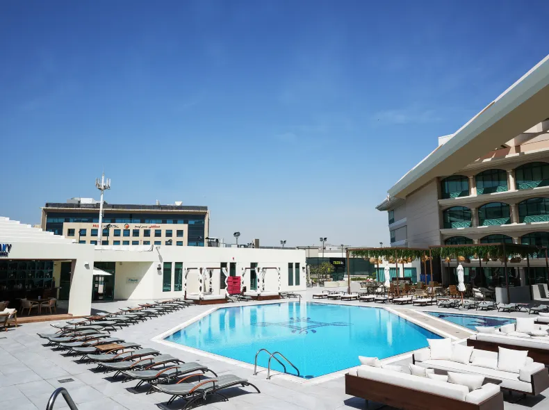 Mövenpick Grand Al Bustan Dubai
