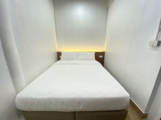 Kudi Hostel Room Type - Private Double With Bathroom