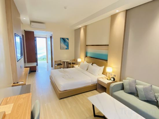 Cocotree Resort Panglao Room Type - Deluxe Queen Room