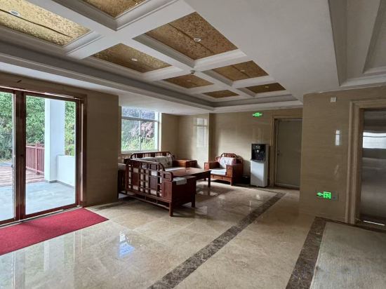 Others 2, Ruifeng Hotel, Ji'an