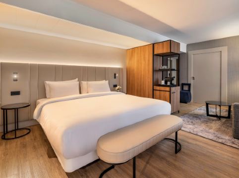 NH Amsterdam Leidseplein Room Type - Junior Suite XL