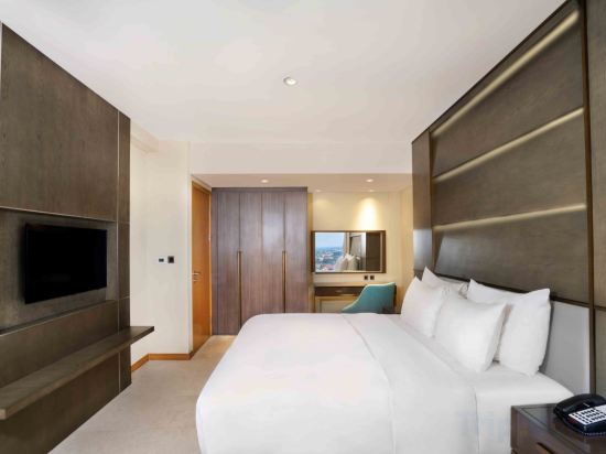 Vasa Hotel Surabaya - Tap to explore photos