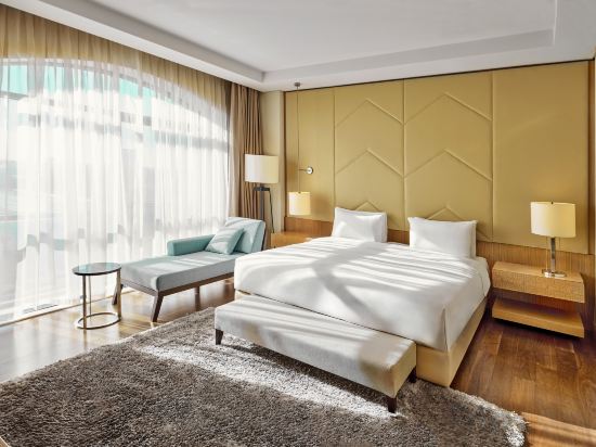 Hyatt Regency Tashkent Room Type - Diplomatic Suite Hyatt Regency Tashkent Room Type - Diplomatic Suite