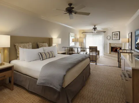 ペリカン イン & スイーツ