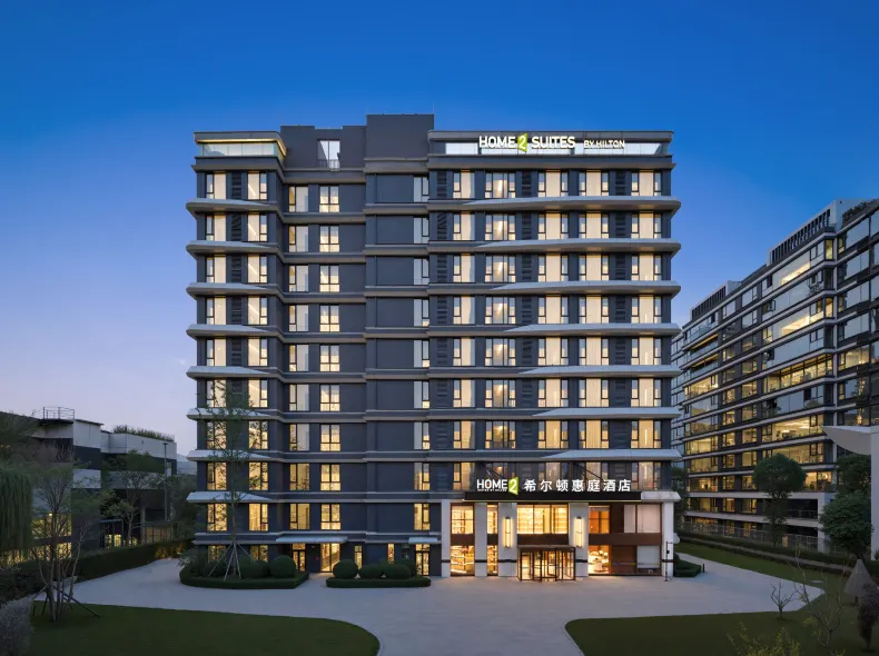 Home2 Suites by Hilton Chengdu Luxelakes Eco-City