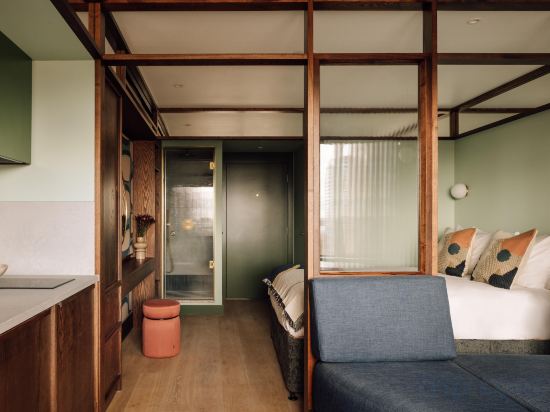 Locke London Canary Wharf Room Type - City Studio