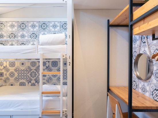 The Central House Lisbon Baixa - Hostel Room Type - Bed in 4-Bed Mixed Dormitory Room