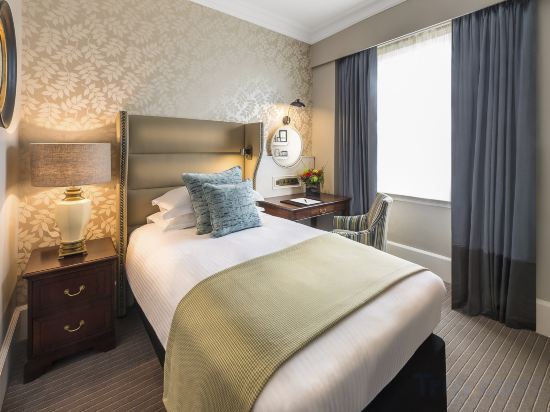 The Bailey's Hotel Room Type - Small Double Room with Small Bed The Bailey's Hotel Room Type - Small Double Room with Small Bed