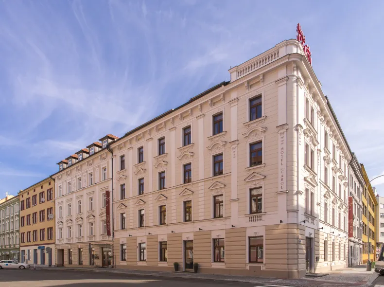 Hotel Carol