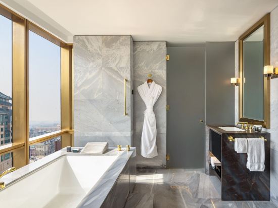 Waldorf Astoria Beijing by Hilton - Tap to explore photos