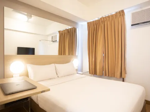 Red Planet Manila Malate Mabini