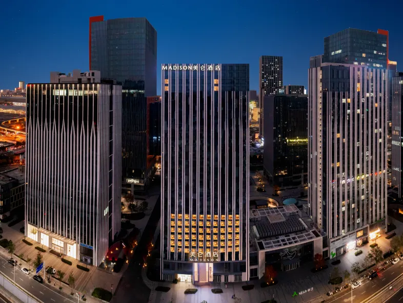 Madison  East Square, Zhengzhou High-speed Railway East Station