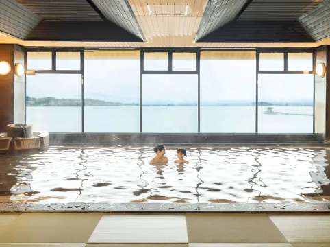 大江戸温泉物語Premium 加賀まるや(旧:湯快リゾートプレミアム 片山津温泉 NEW MARUYAホテル)