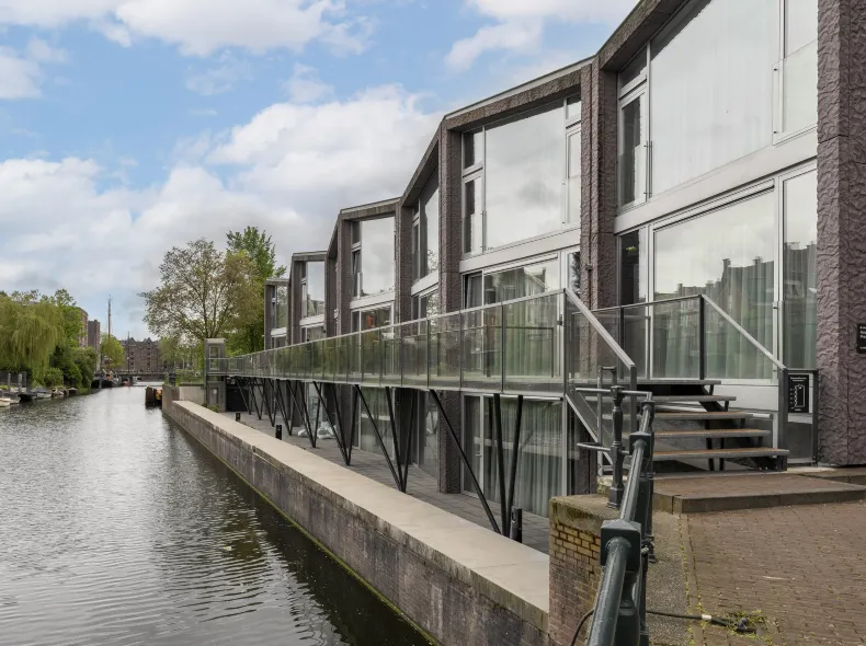 Yays Amsterdam Prince Island by Numa