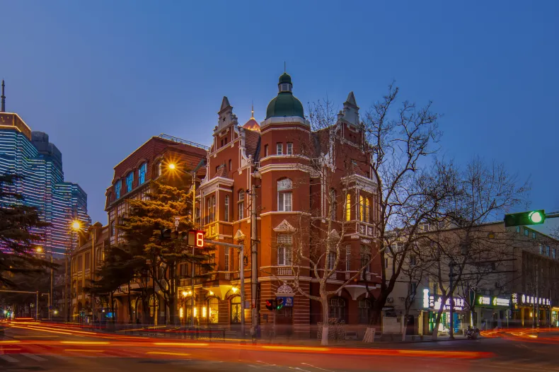 Sweden Fanhua Meishu (Qingdao Zhongshan Road Zhanqiao Branch)