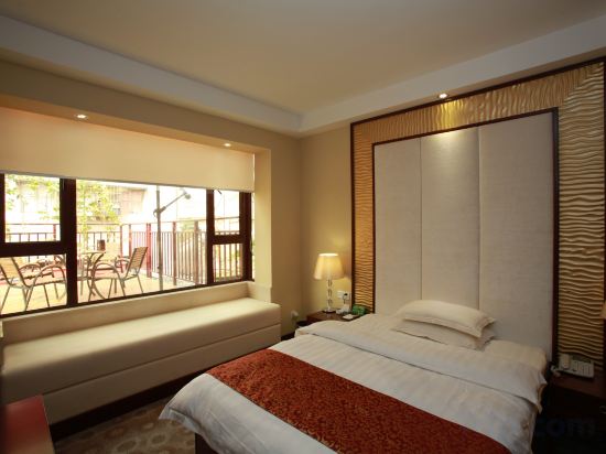 Shamian Hotel Room Type - Garden Deluxe Suite
