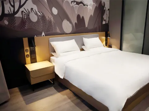 โรงแรมชานคี (ย่าวเจียหลิง ลู่จงต้าเจีย)