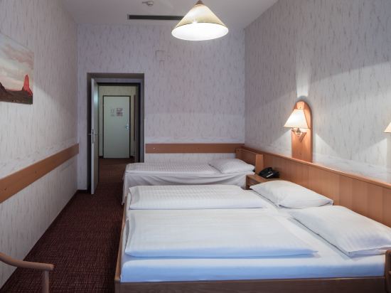 Hotel Admiral Room Type - Triple Room