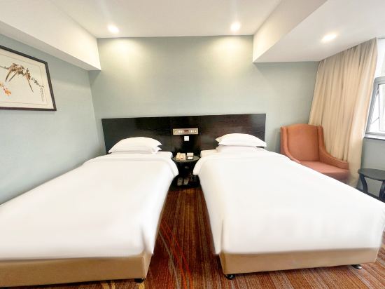 Skyline Plaza Hotel Guangzhou Room Type - Deluxe 2-Bed Room