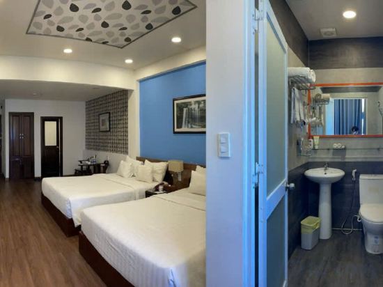 A25 Hotel - 25 Truong Dinh - Tap to explore photos