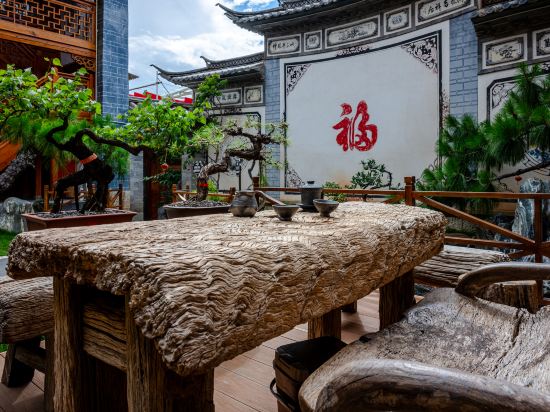 Others 3, Zhonghuiyuan Inn, Dali Bai