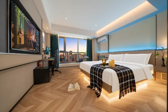 Ye and Chen Esports Film Hotel (Shijiazhuang Railway Station Hebei Art Center Store)