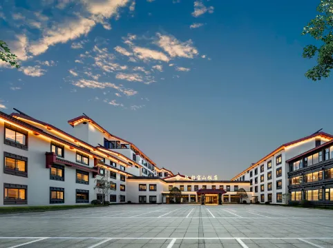 Zhaobaoshan Hotel