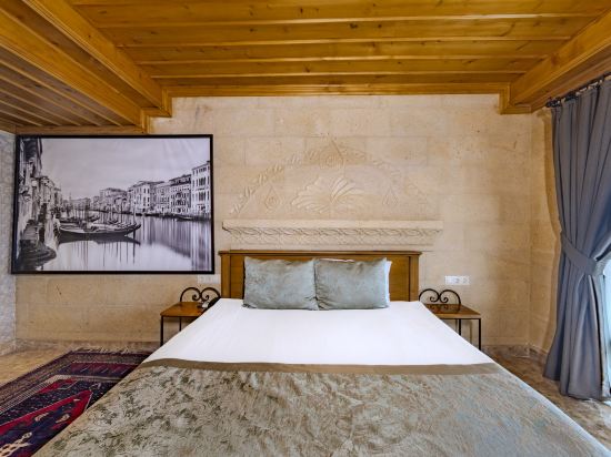 Cratus Stone Palace Room Type - Cratus Suite With Terrace