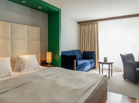 Revier Hotel Santispark Room Type - Budget Room